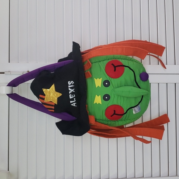 Lillian Vernon TRICK or TREAT Witch Head Candy Bag - Picture 6 of 12
